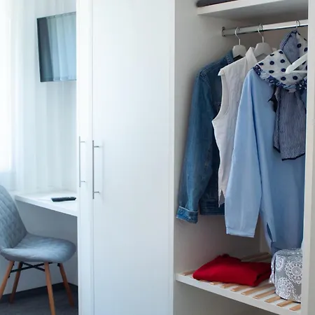 Frühstückspension 73 - Helga Bartos Tiebitsch