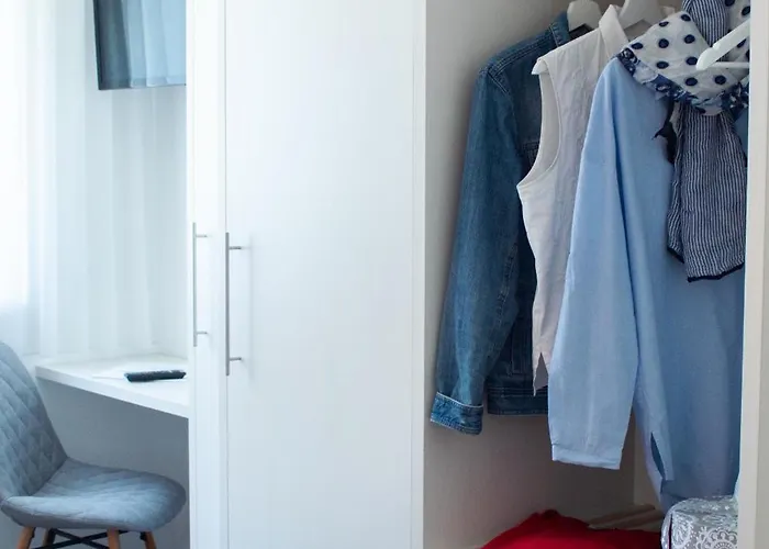 Bed & Breakfast 73 - Helga Bartos Tiebitsch